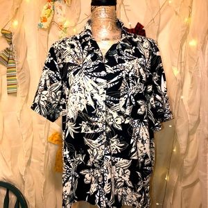 Women’s Top Plus size 2X by Erika Woman